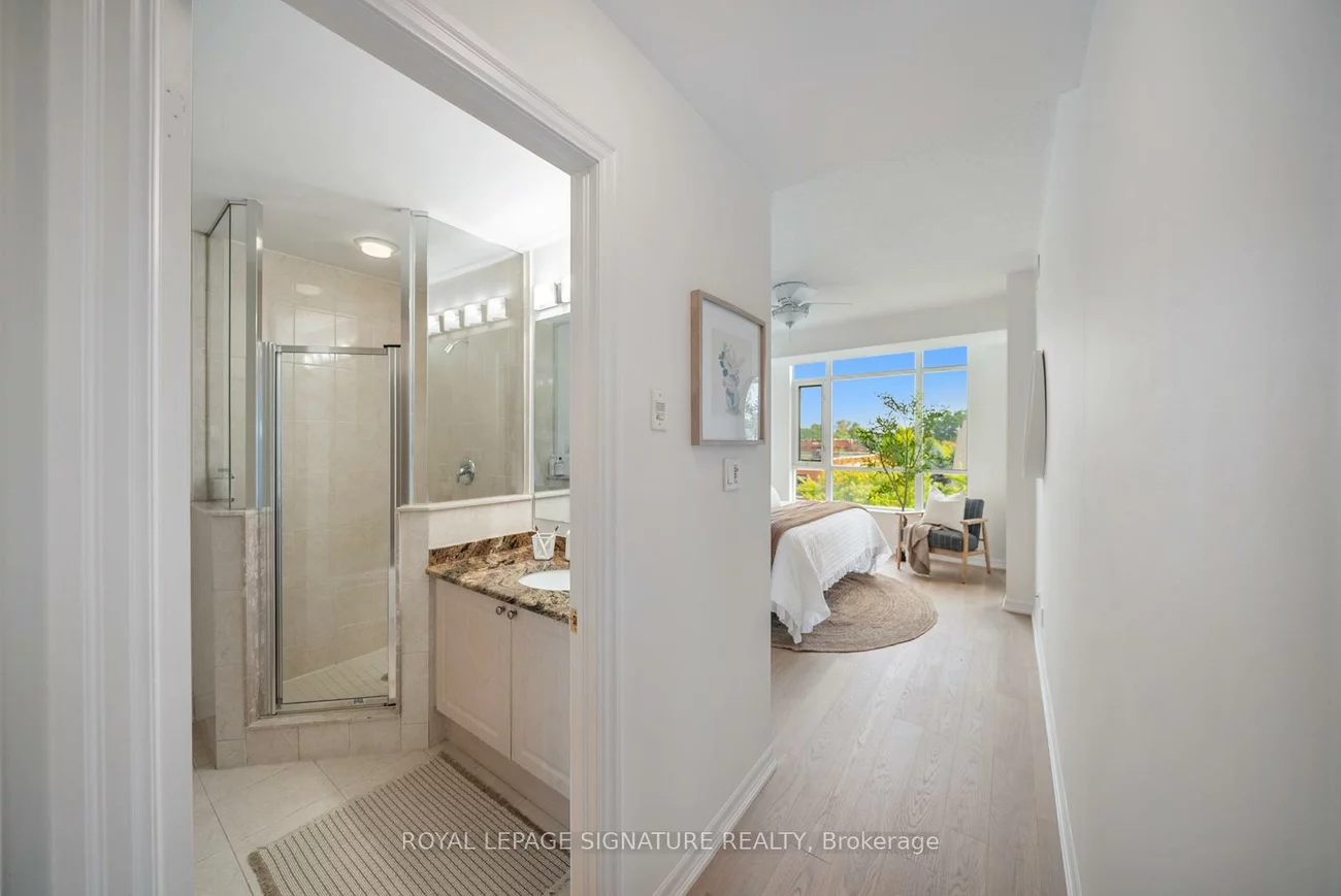 80, Port, Port Credit, Mississauga