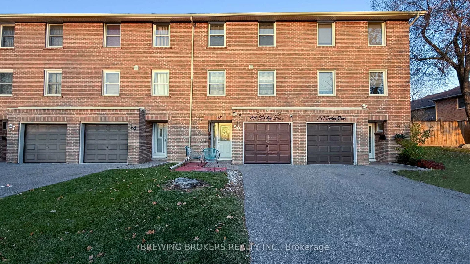 7255, Dooley, Malton, Mississauga