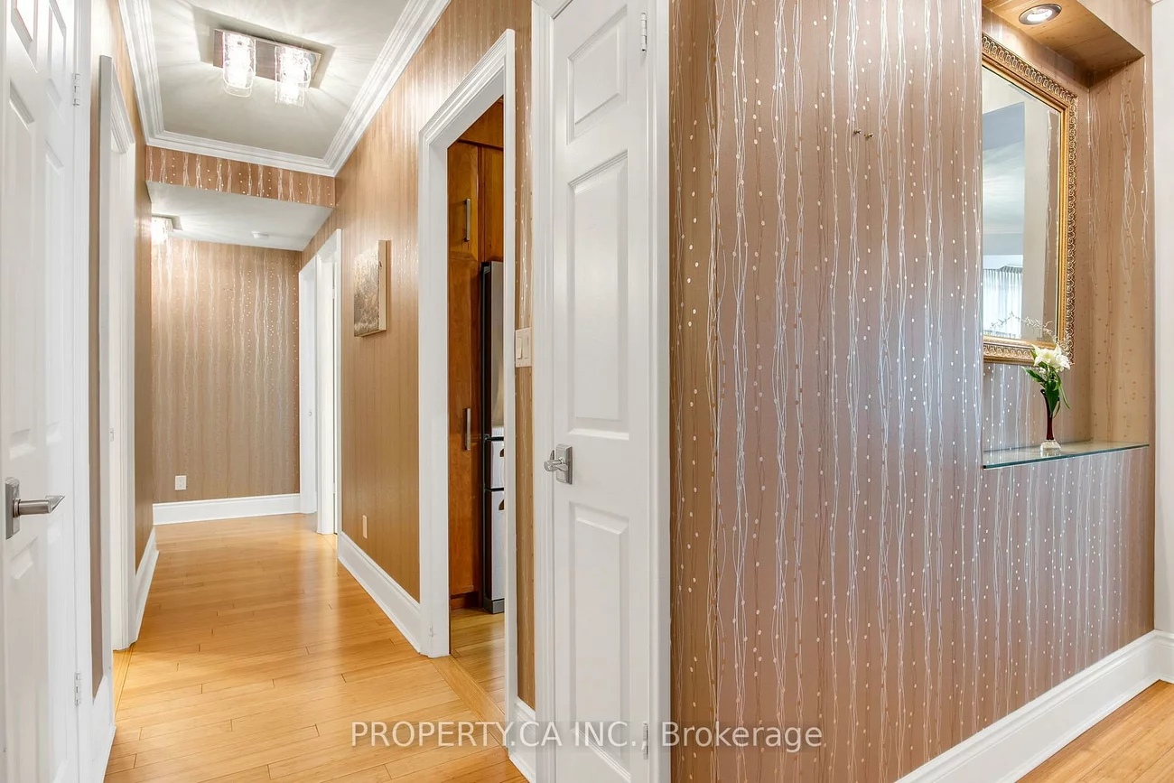 3880, Duke Of York, City Centre, Mississauga