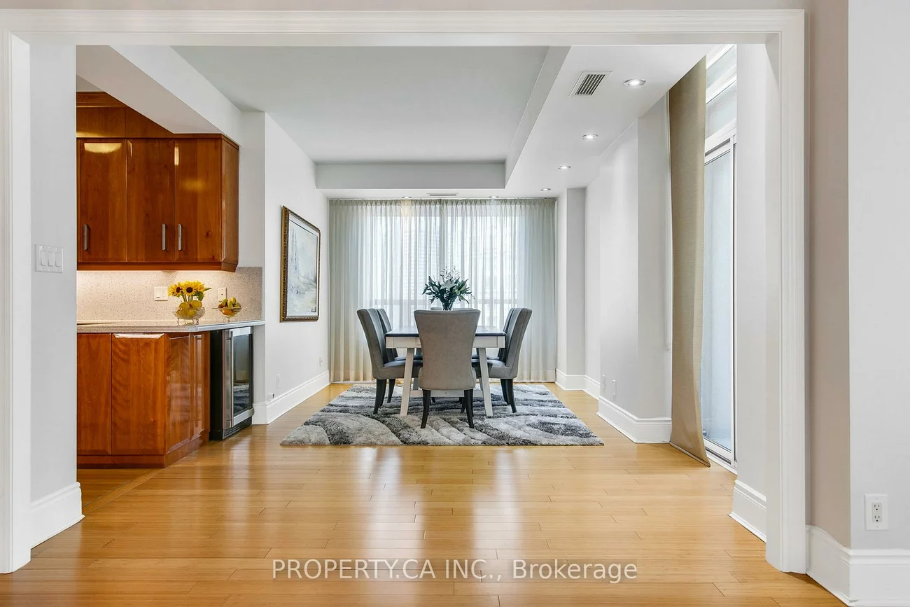 3880, Duke Of York, City Centre, Mississauga