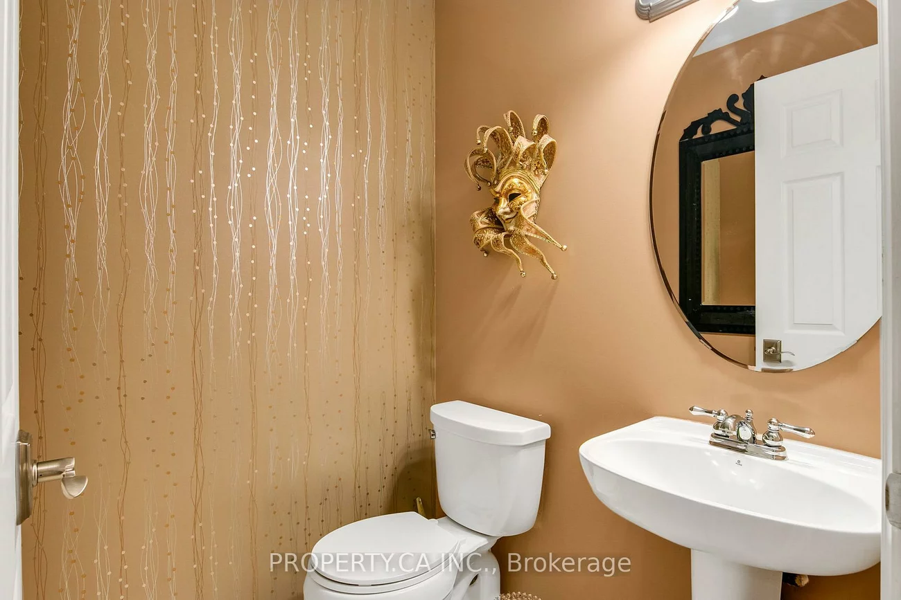 3880, Duke Of York, City Centre, Mississauga