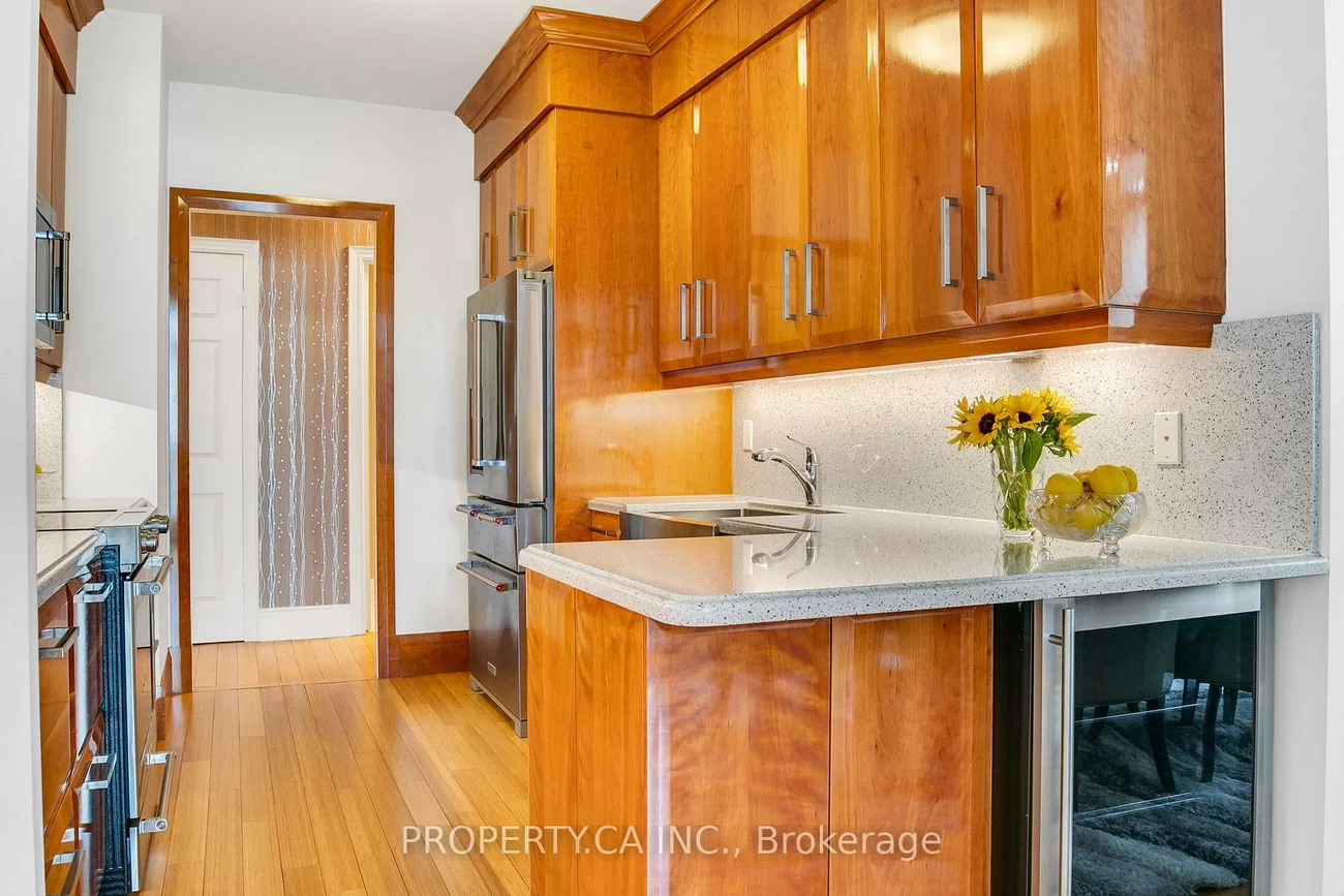 3880, Duke Of York, City Centre, Mississauga