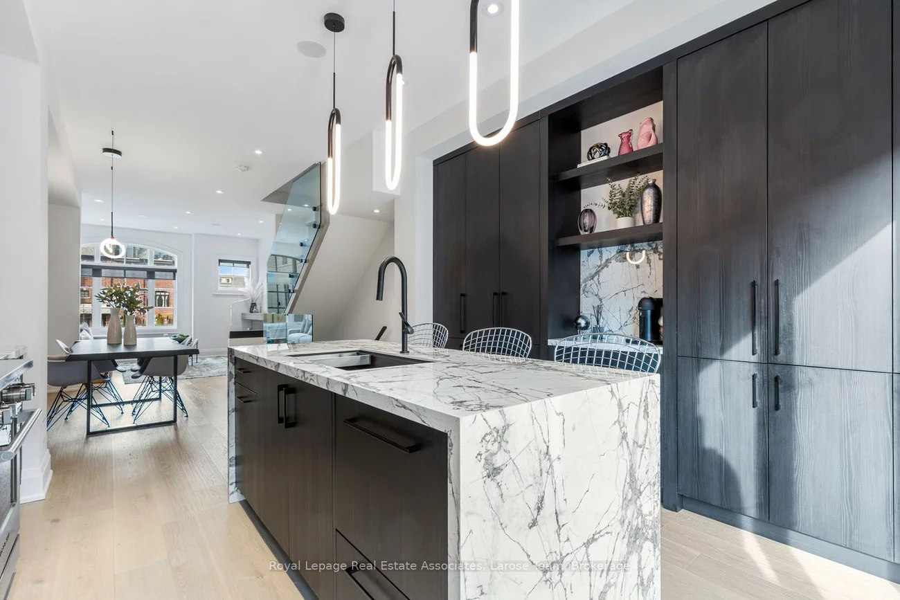 10, Lunar, Streetsville, Mississauga