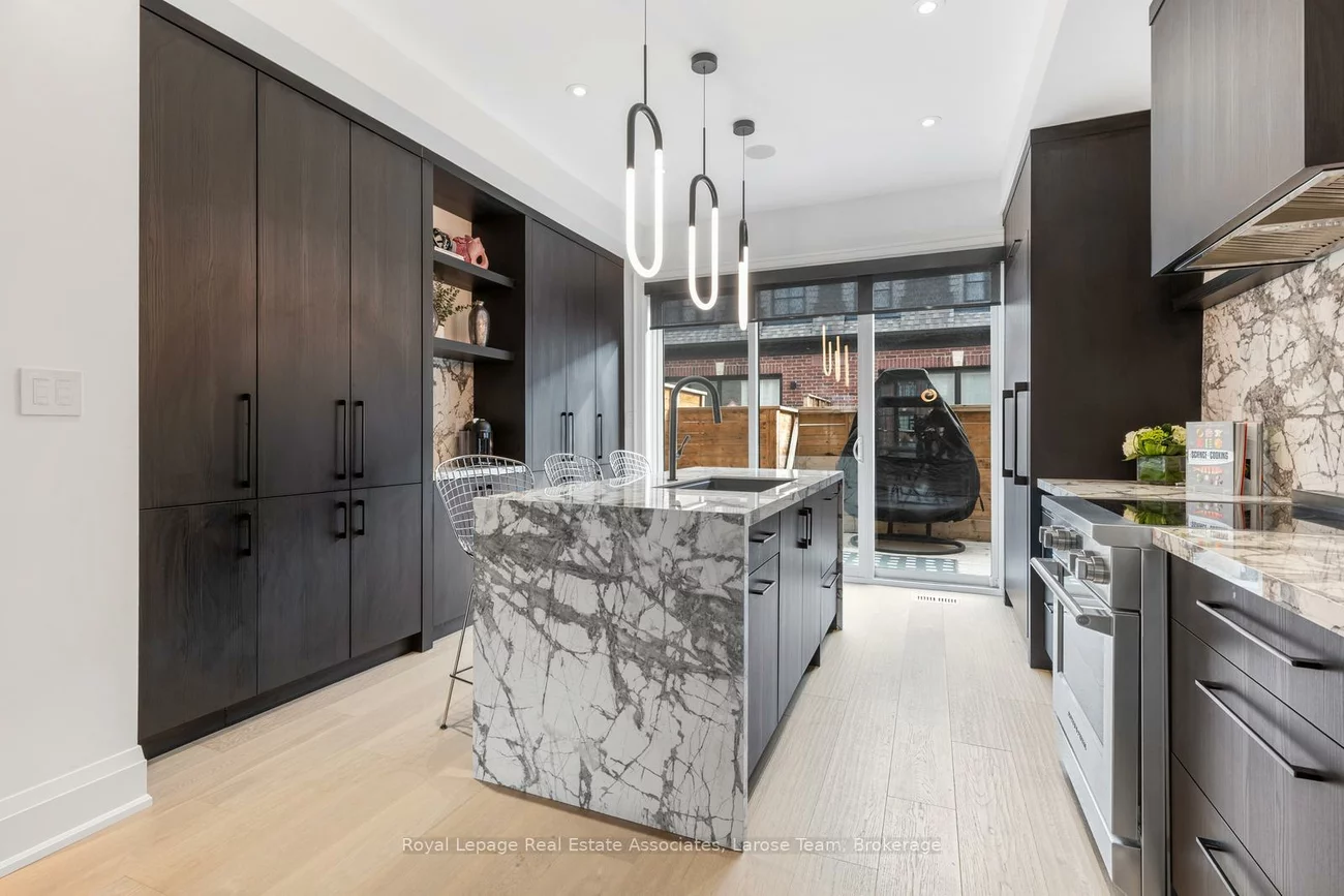 10, Lunar, Streetsville, Mississauga