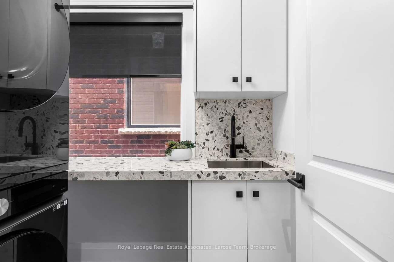 10, Lunar, Streetsville, Mississauga