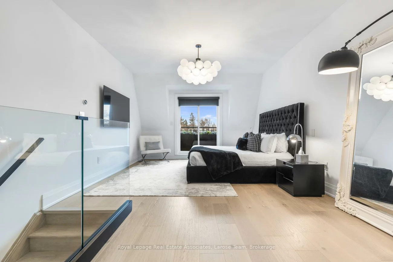 10, Lunar, Streetsville, Mississauga