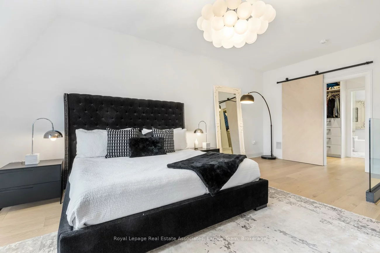 10, Lunar, Streetsville, Mississauga