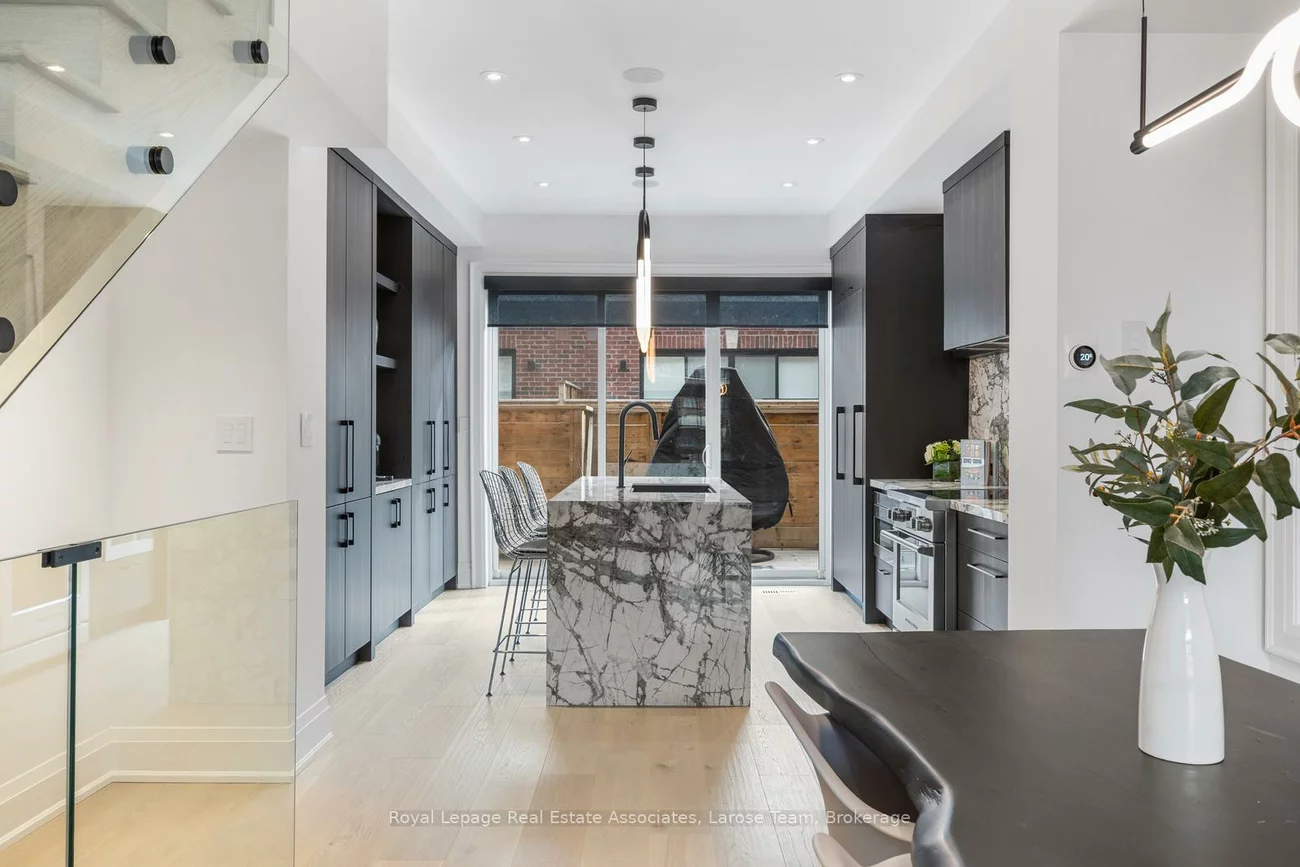 10, Lunar, Streetsville, Mississauga