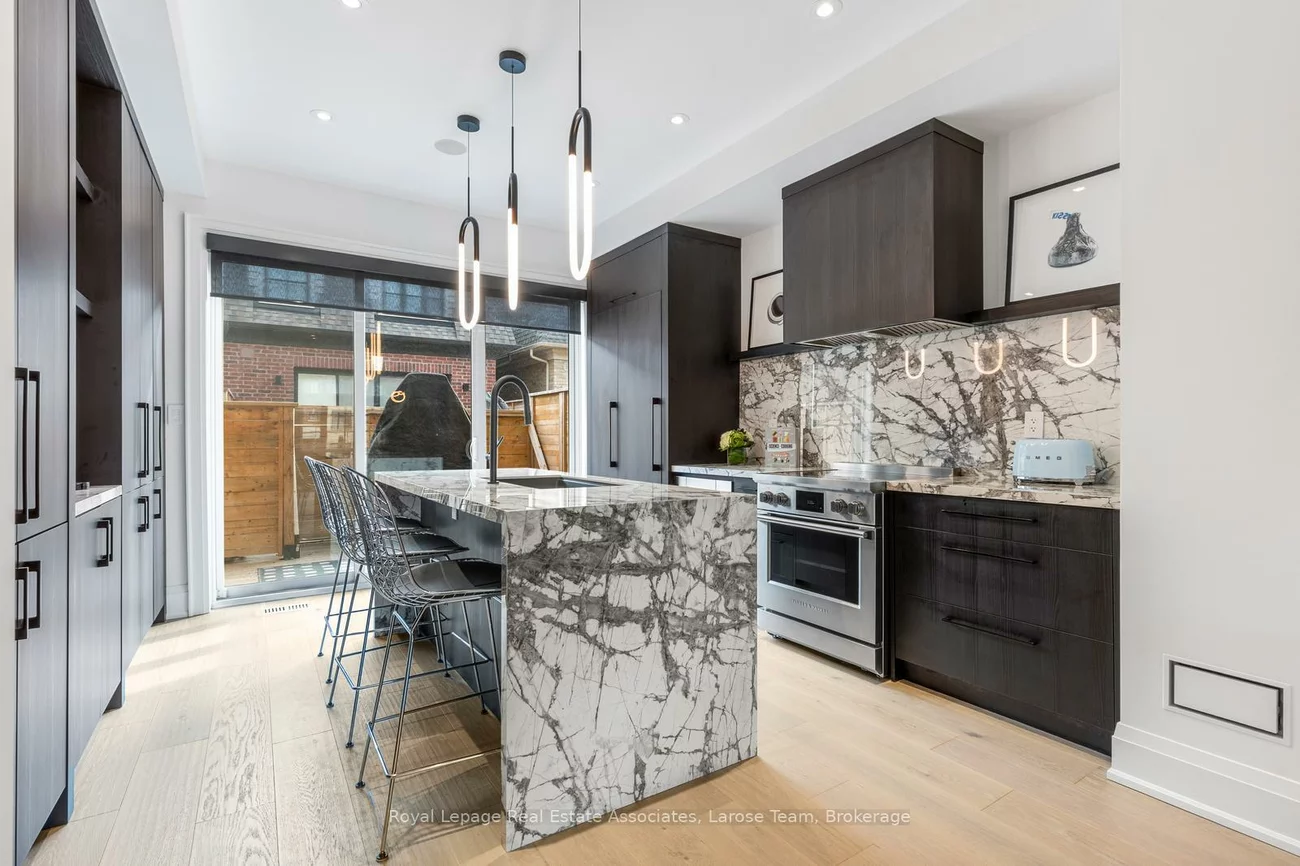 10, Lunar, Streetsville, Mississauga