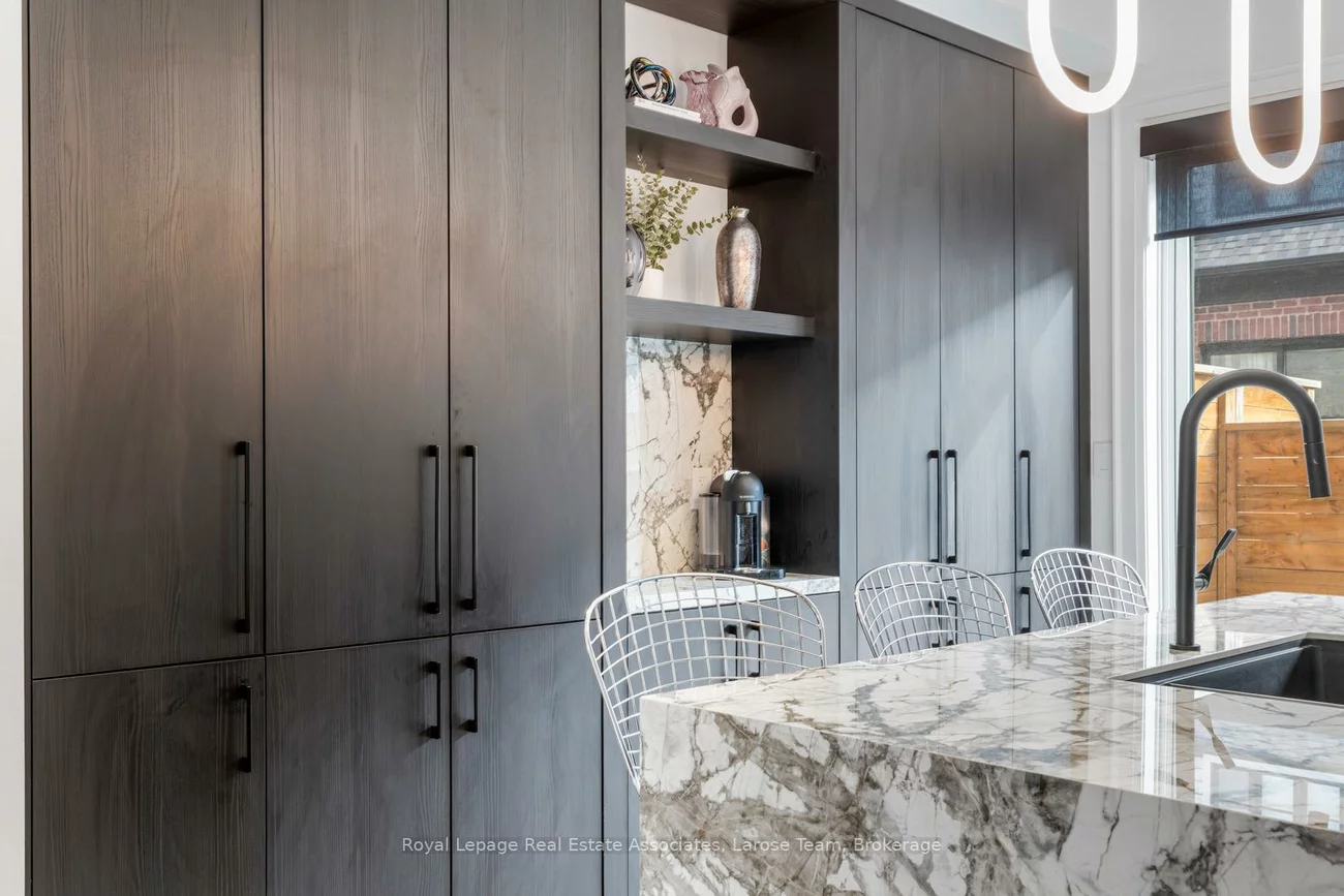 10, Lunar, Streetsville, Mississauga