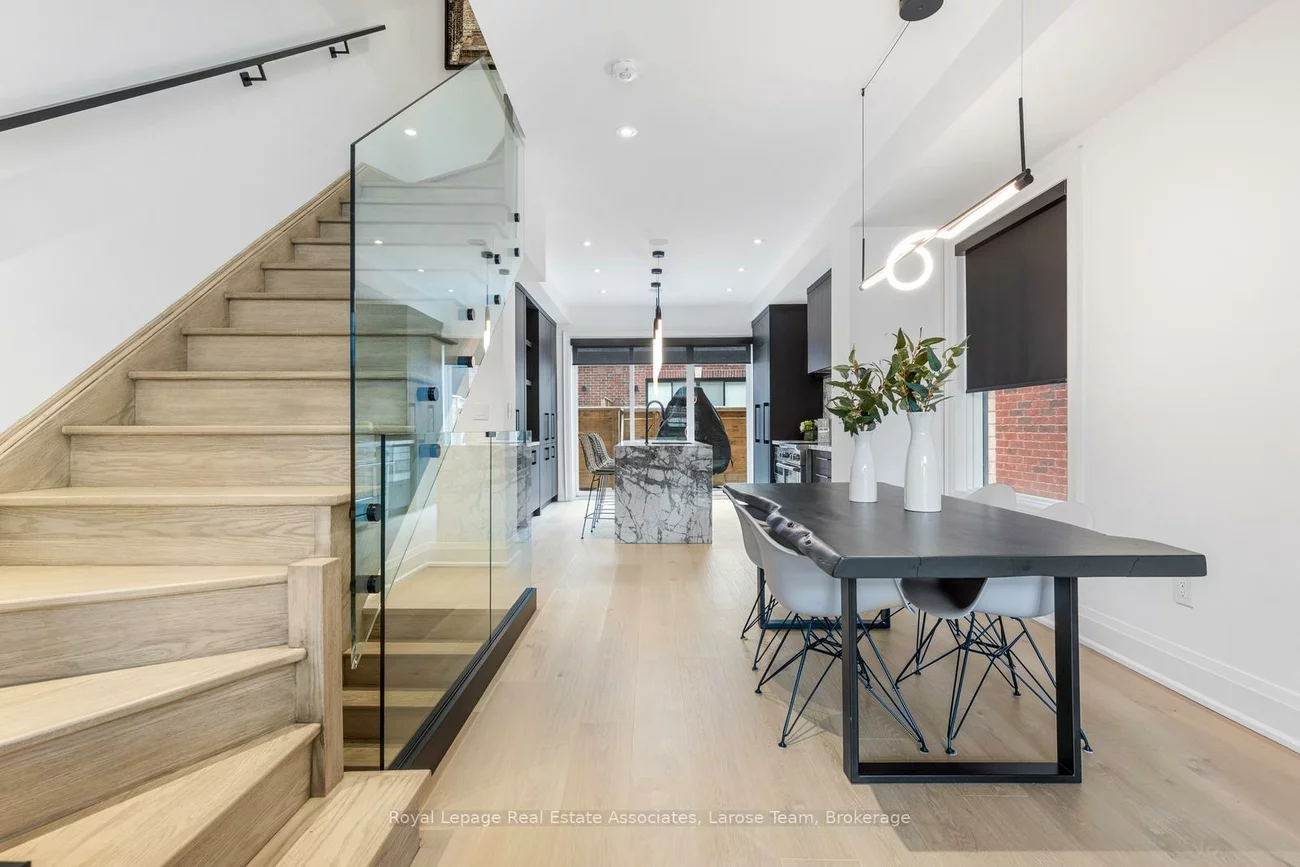 10, Lunar, Streetsville, Mississauga