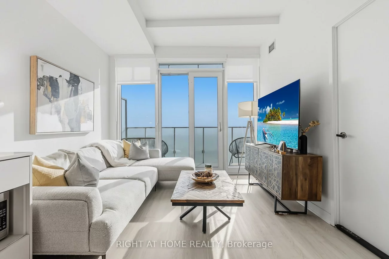 3883, Quartz, City Centre, Mississauga