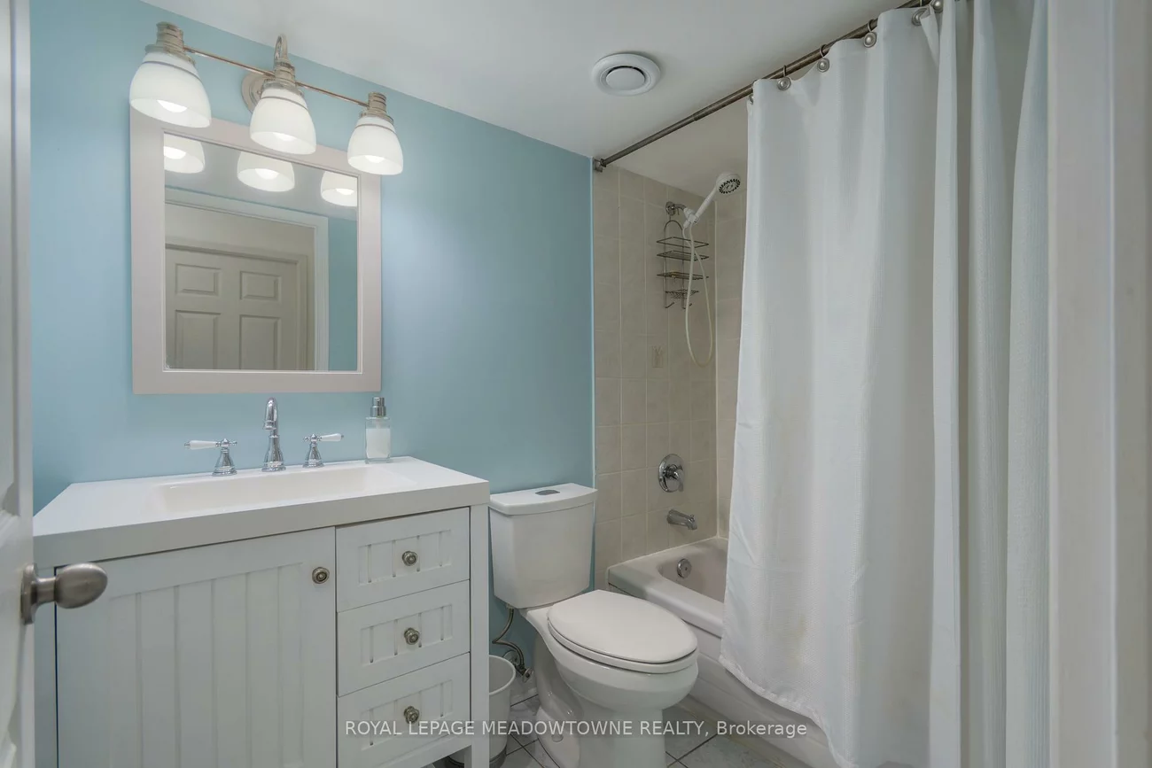 32, Tannery, Streetsville, Mississauga