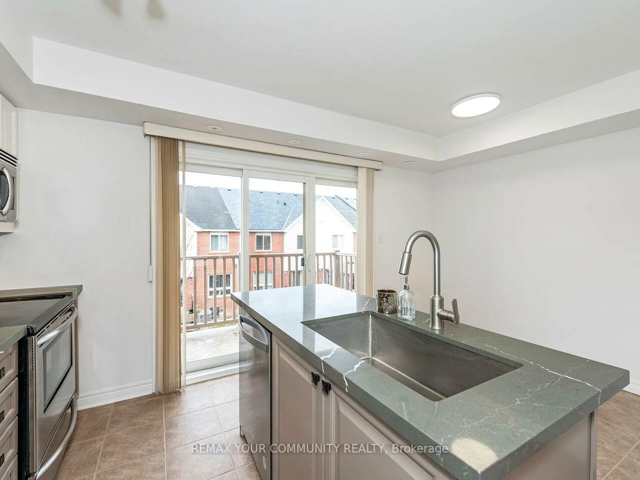 5050, Intrepid, Churchill Meadows, Mississauga