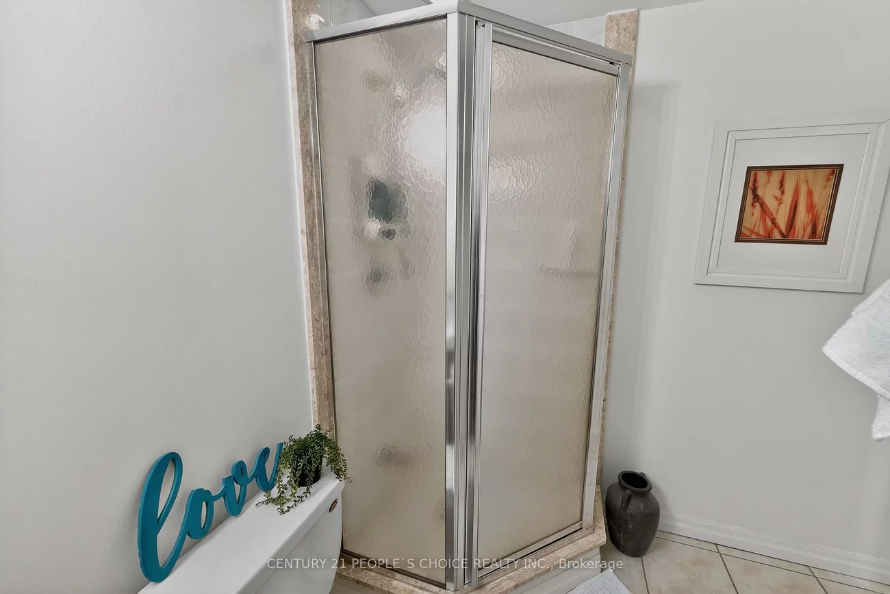 3939, Duke Of York, City Centre, Mississauga