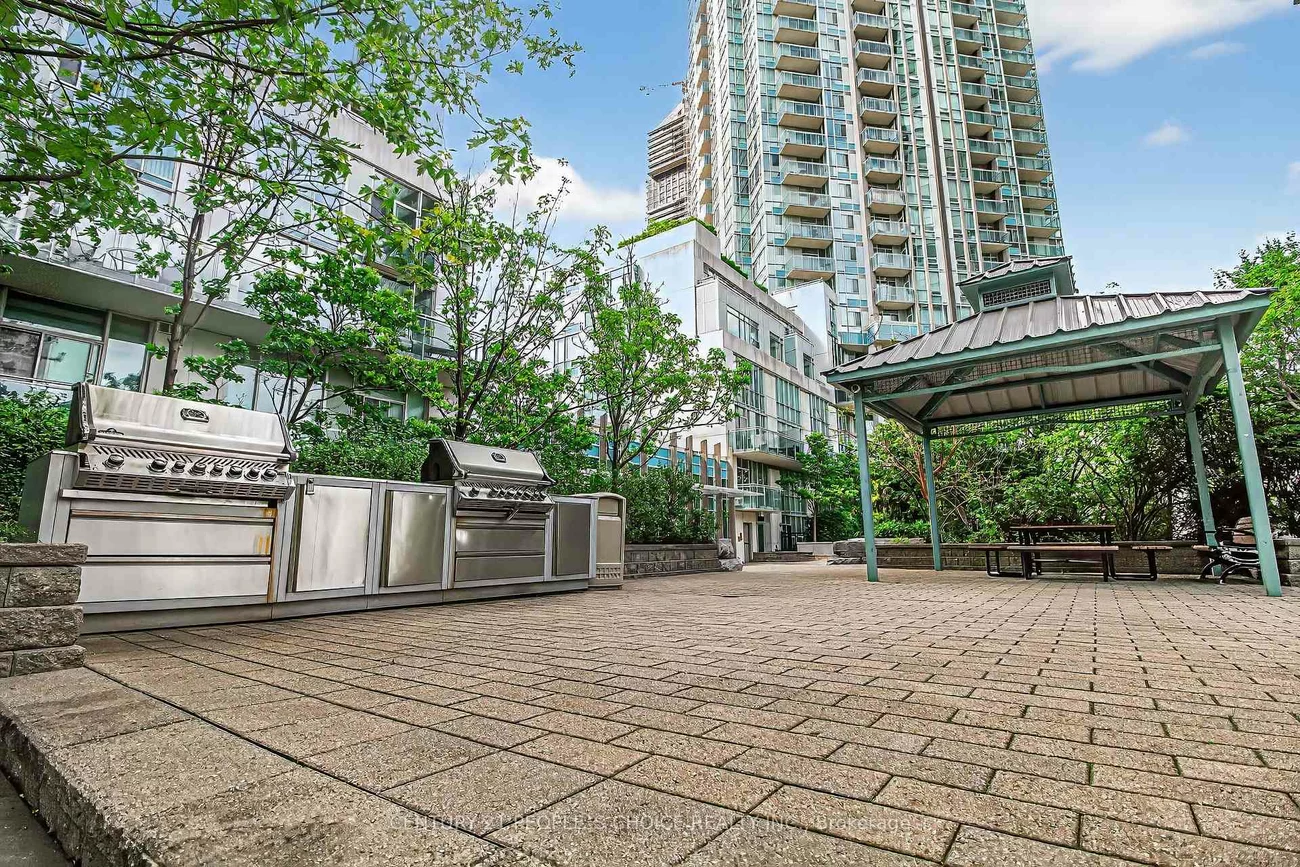 3939, Duke Of York, City Centre, Mississauga