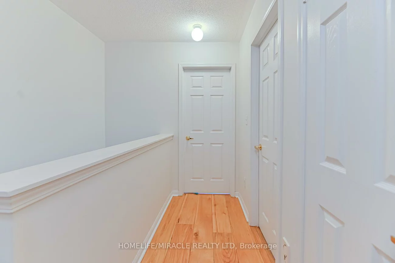 1128, Dundas, Erindale, Mississauga