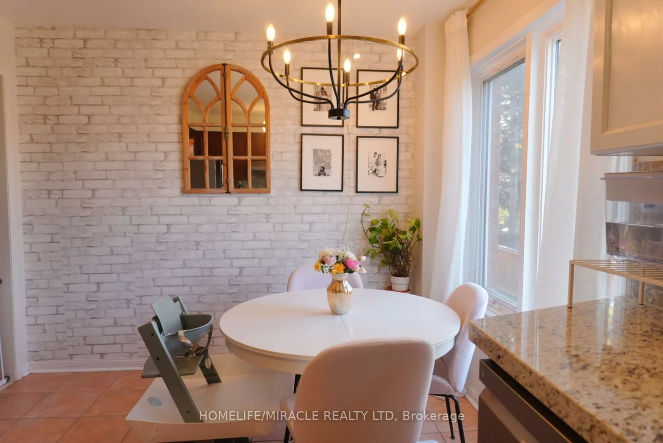 1128, Dundas, Erindale, Mississauga