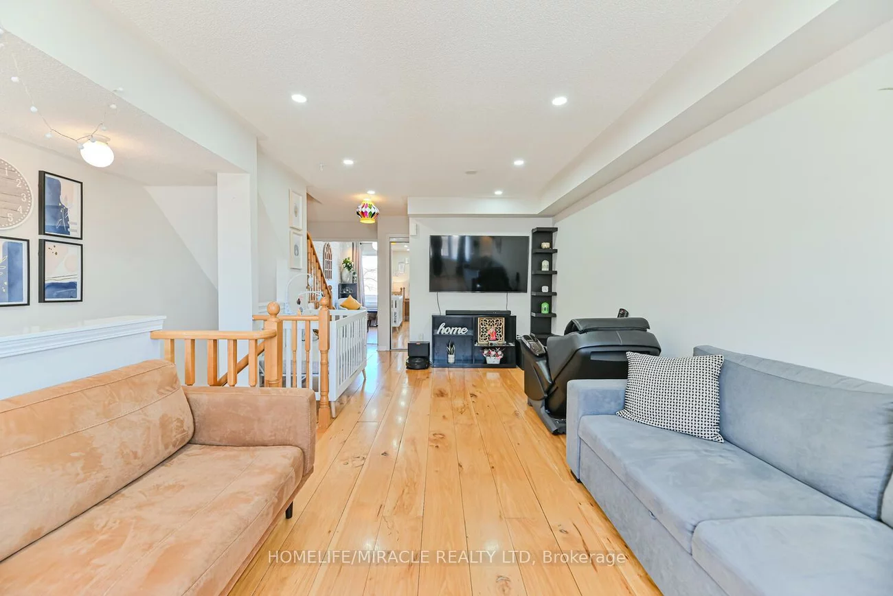 1128, Dundas, Erindale, Mississauga