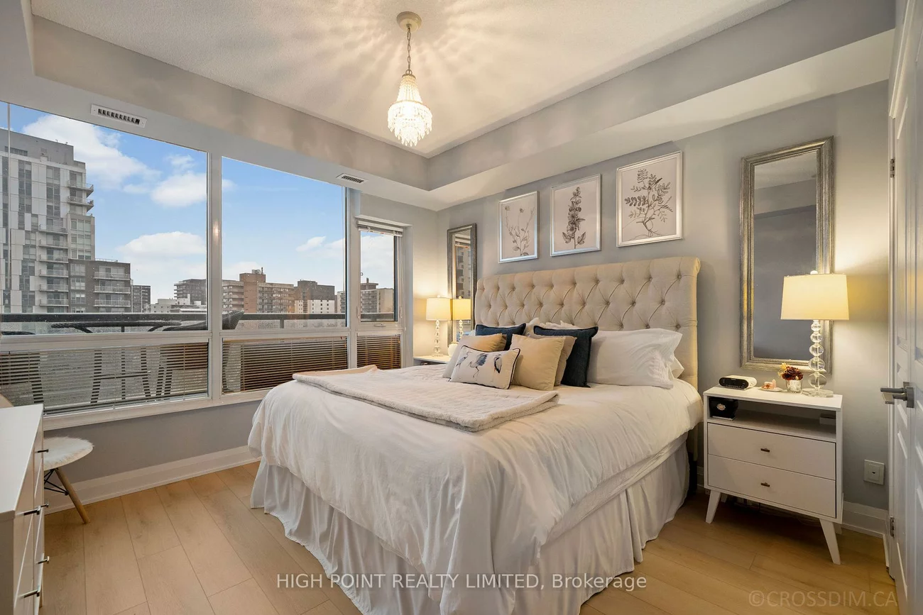 1, Hurontario, Port Credit, Mississauga