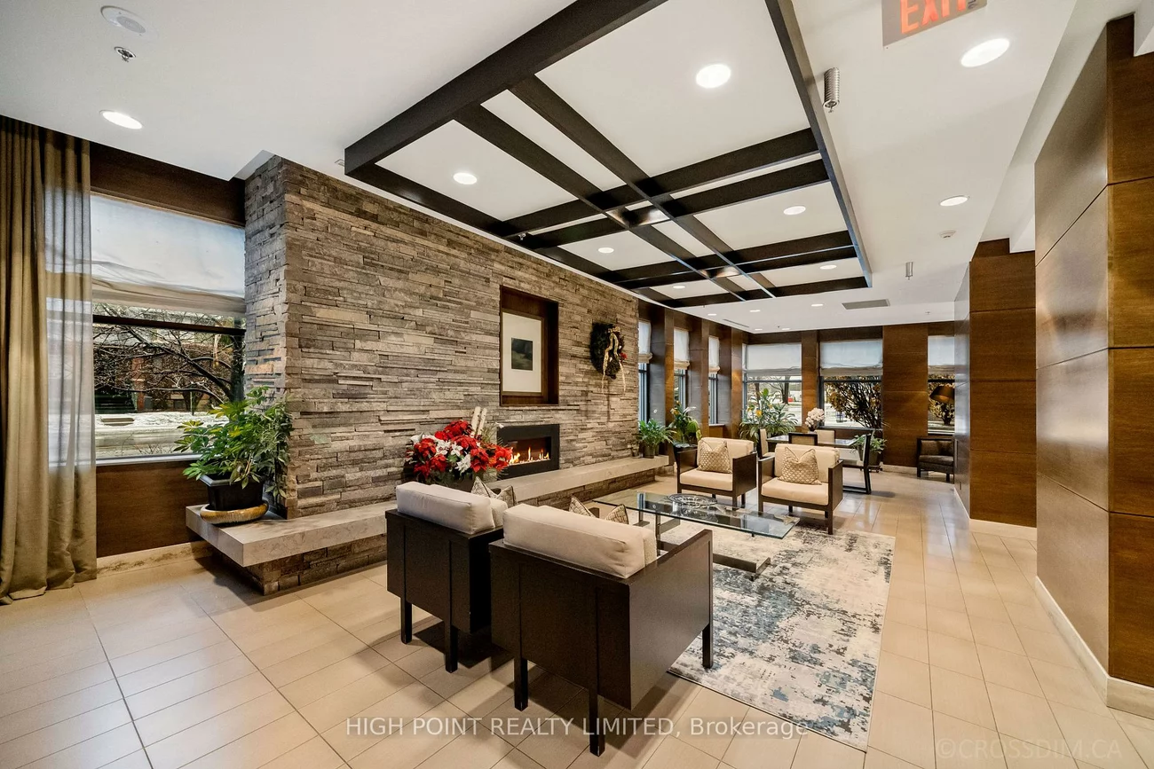 1, Hurontario, Port Credit, Mississauga