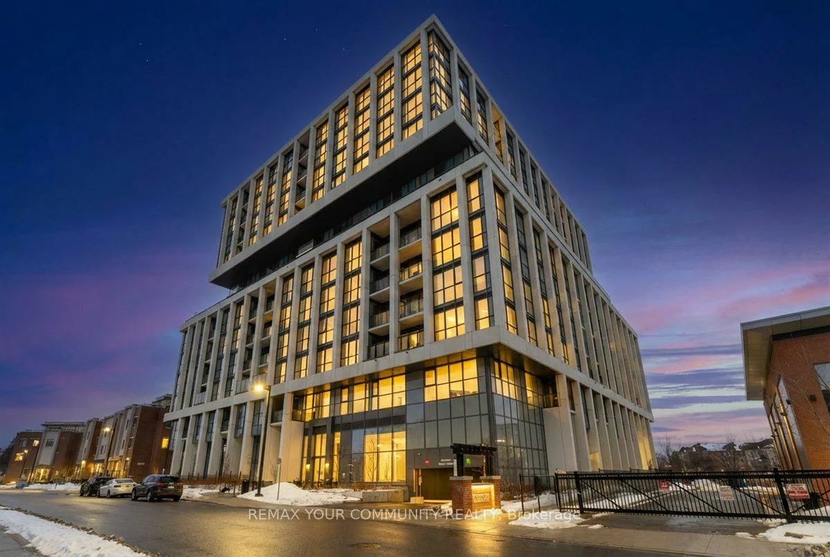 1063, Douglas McCurdy Common, Lakeview, Mississauga