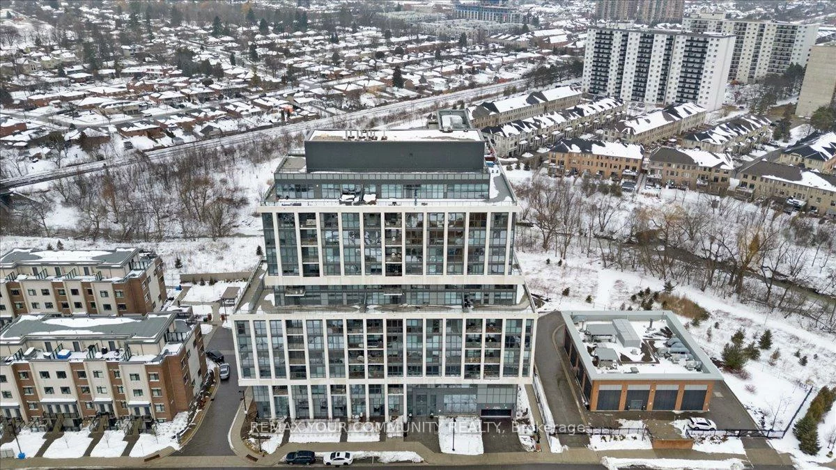 1063, Douglas McCurdy Common, Lakeview, Mississauga