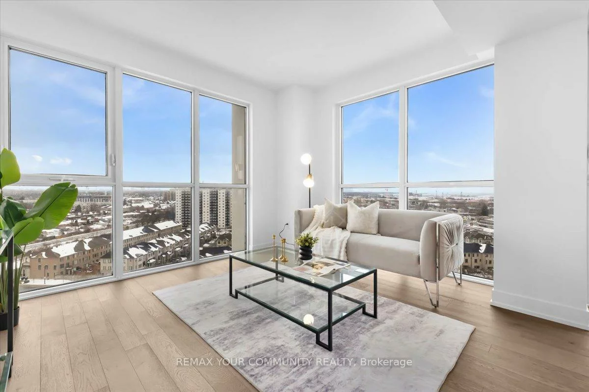 1063, Douglas McCurdy Common, Lakeview, Mississauga