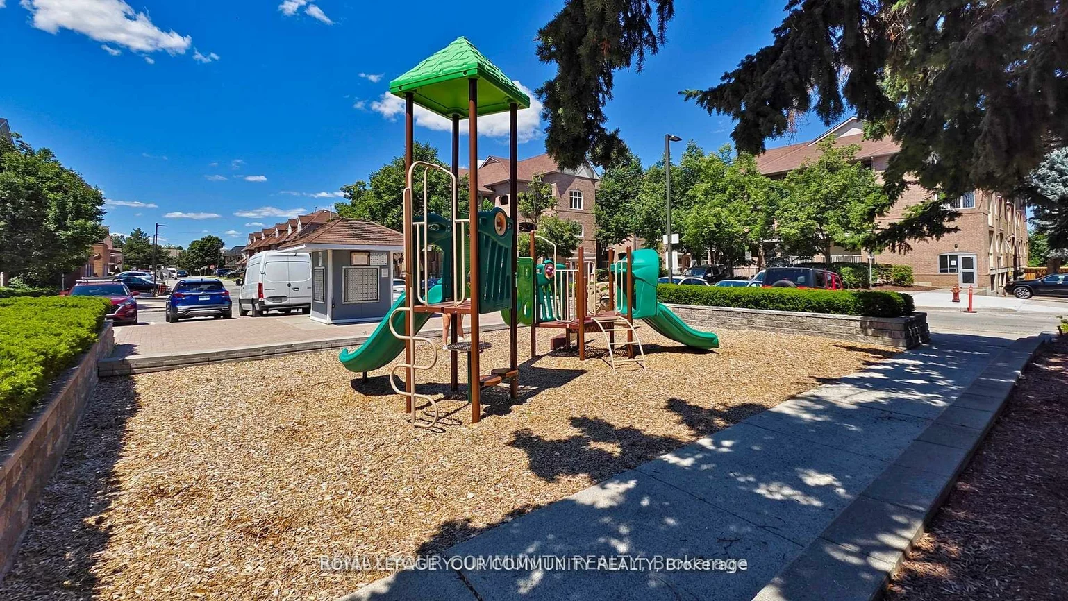 85, Bristol, Hurontario, Mississauga