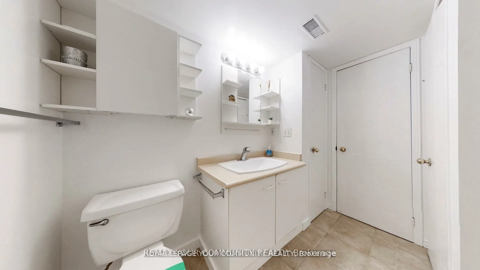 85, Bristol, Hurontario, Mississauga