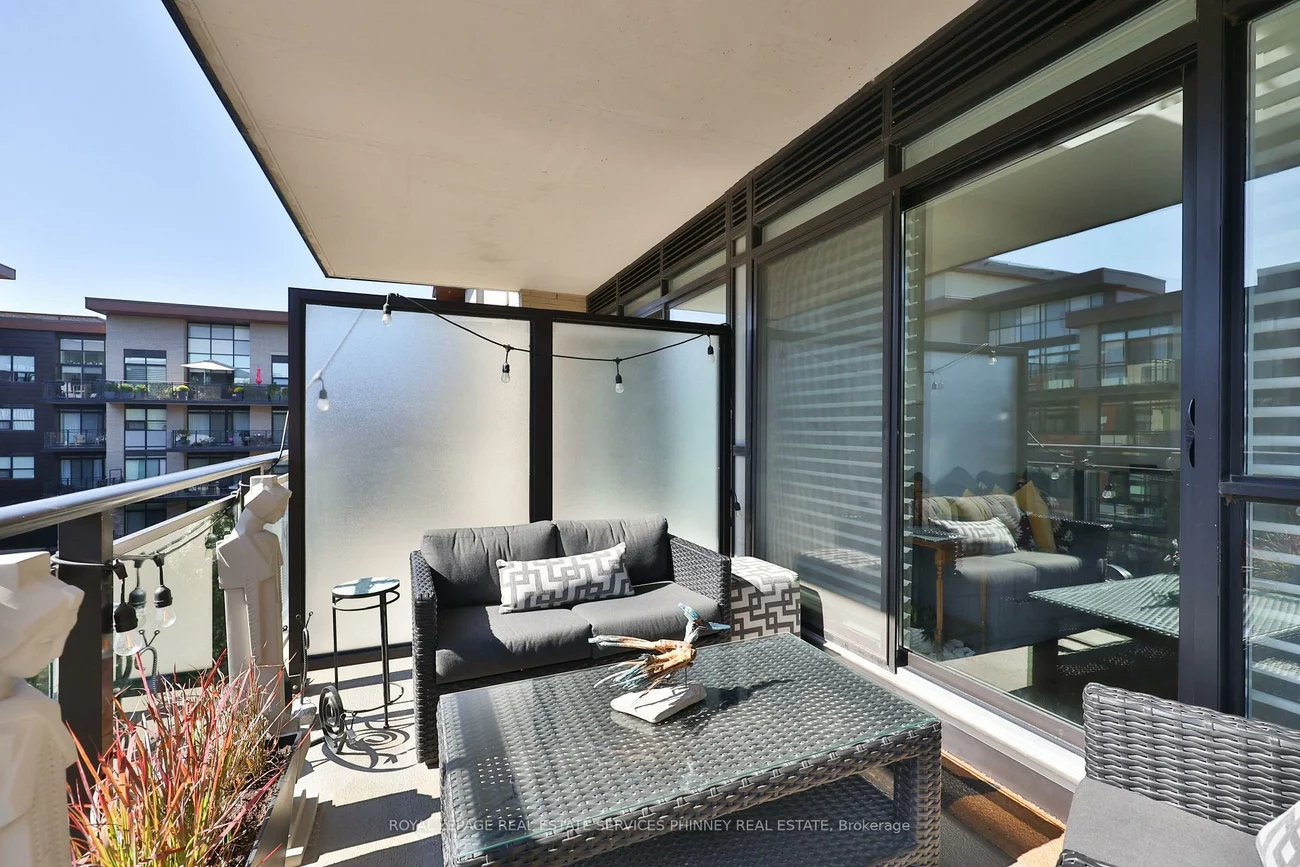 1575, Lakeshore, Clarkson, Mississauga