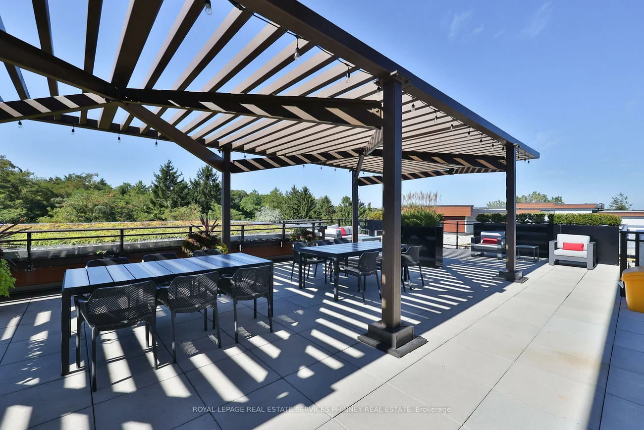 1575, Lakeshore, Clarkson, Mississauga