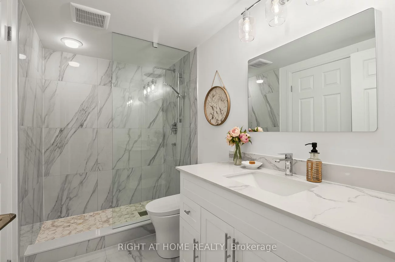 1700, The Collegeway, Erin Mills, Mississauga