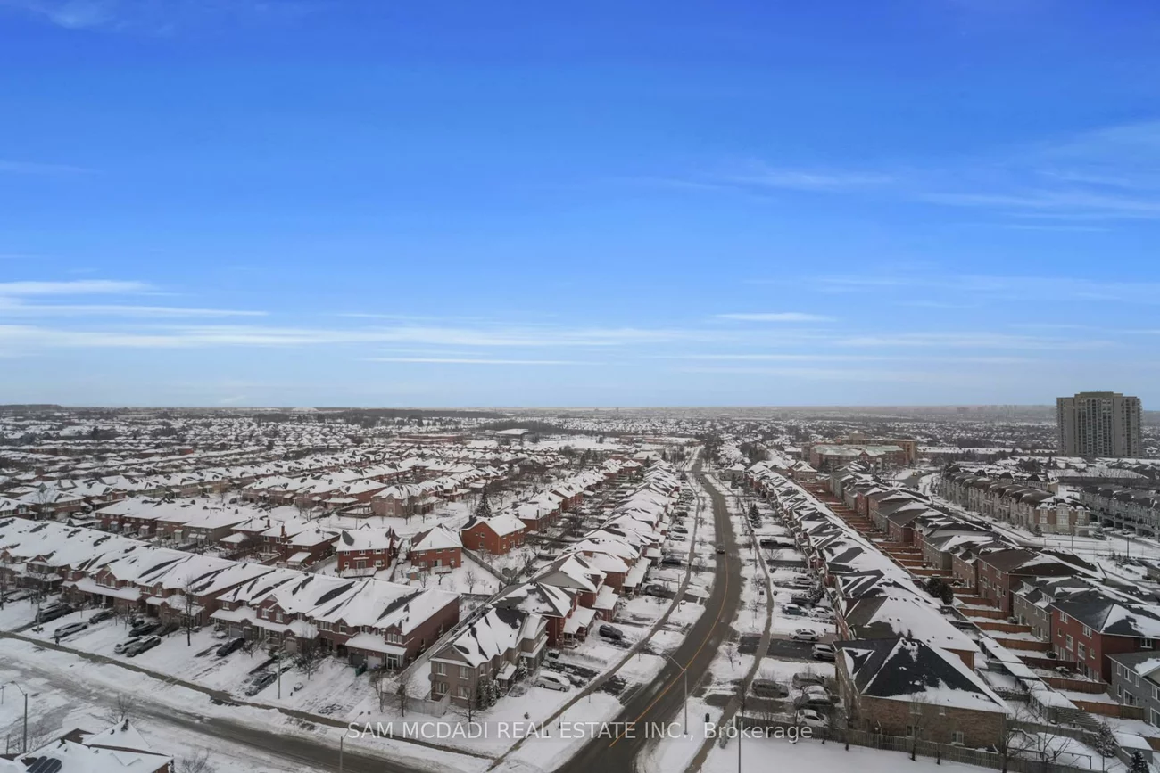 8, Nahani, Hurontario, Mississauga