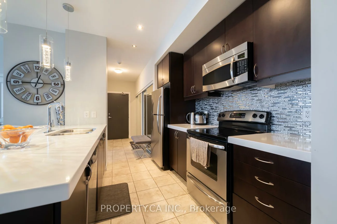 223, Webb, City Centre, Mississauga