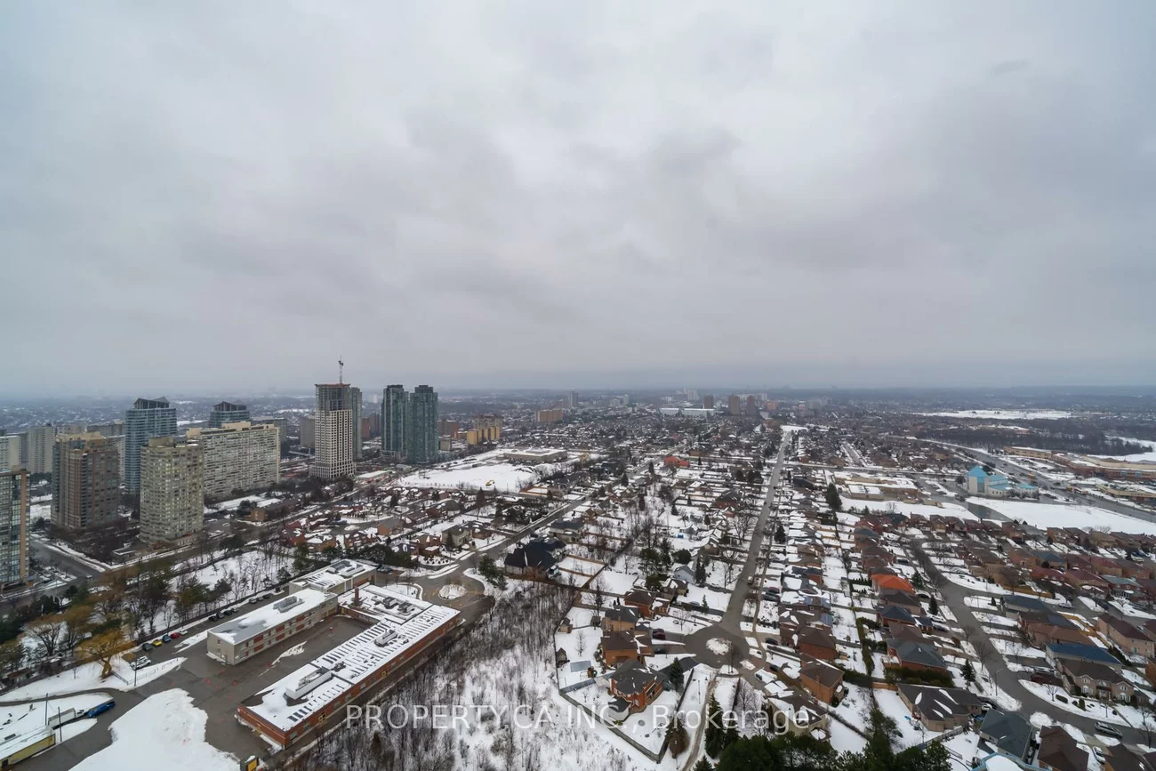223, Webb, City Centre, Mississauga