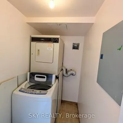 25, Fairview, Fairview, Mississauga