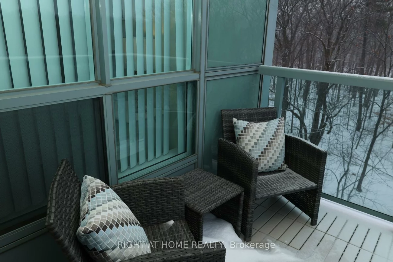 2565, Erin Centre, Central Erin Mills, Mississauga