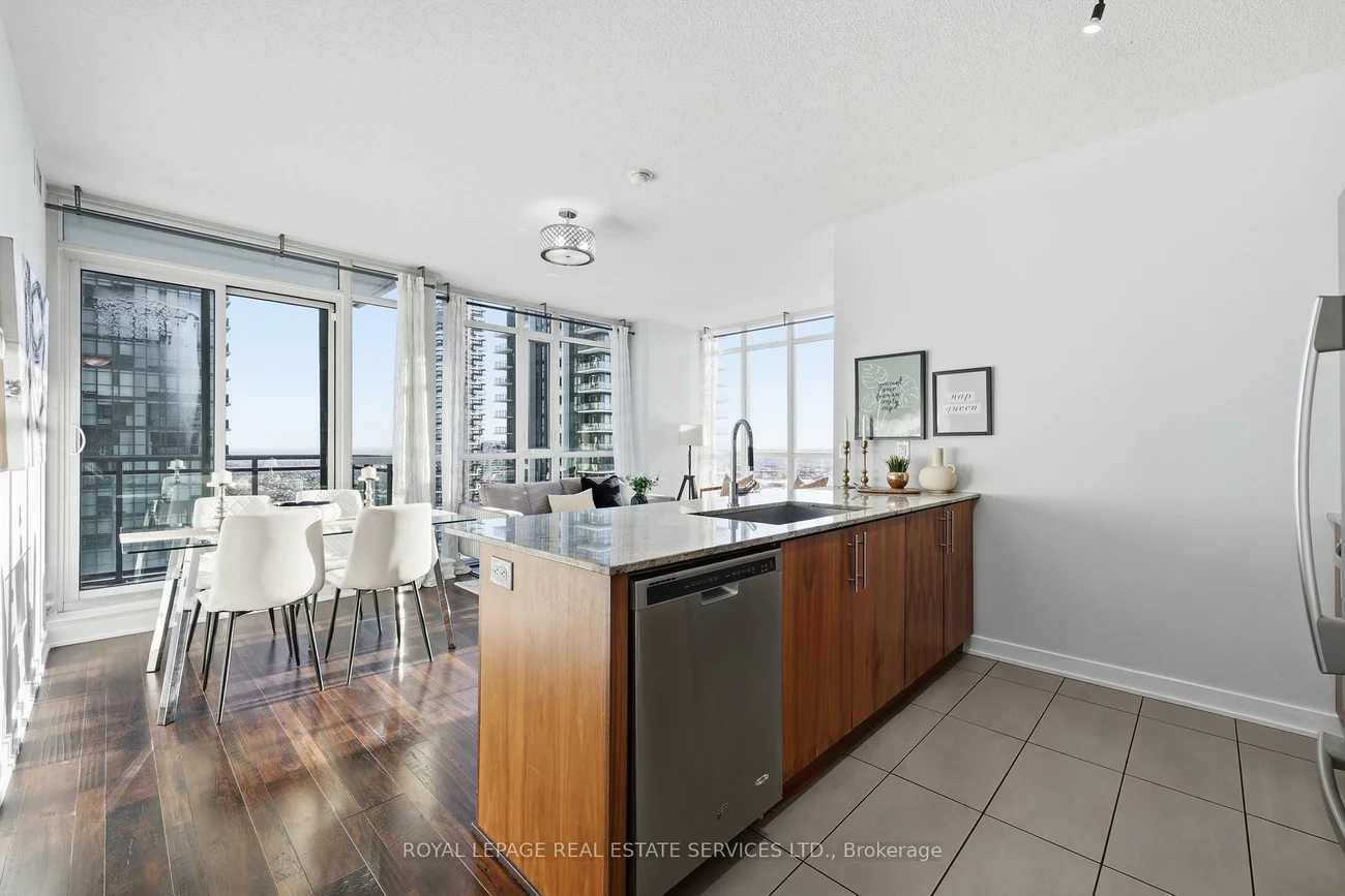 4099, Brickstone, City Centre, Mississauga