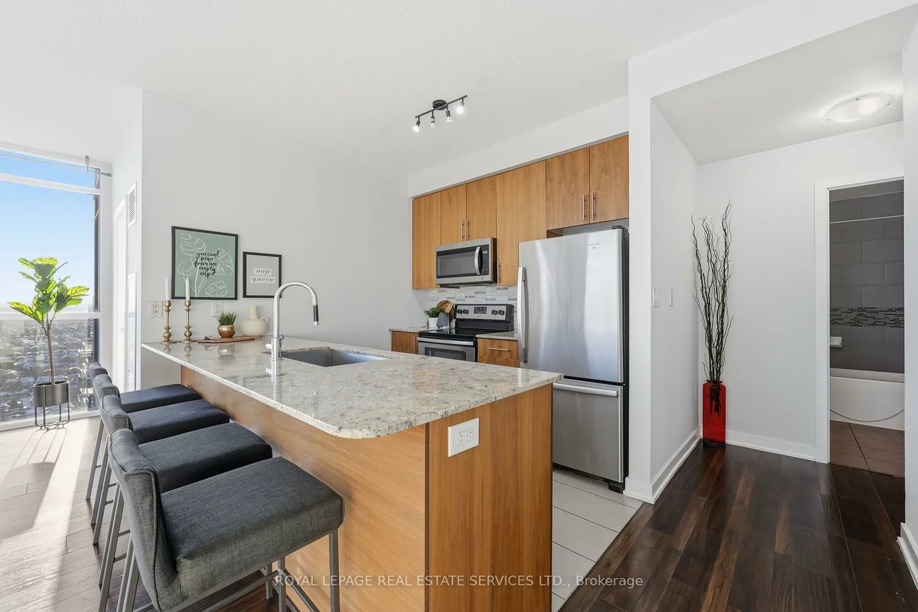 4099, Brickstone, City Centre, Mississauga