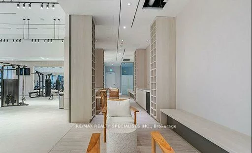 28, ANN, Port Credit, Mississauga