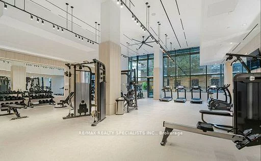 28, ANN, Port Credit, Mississauga