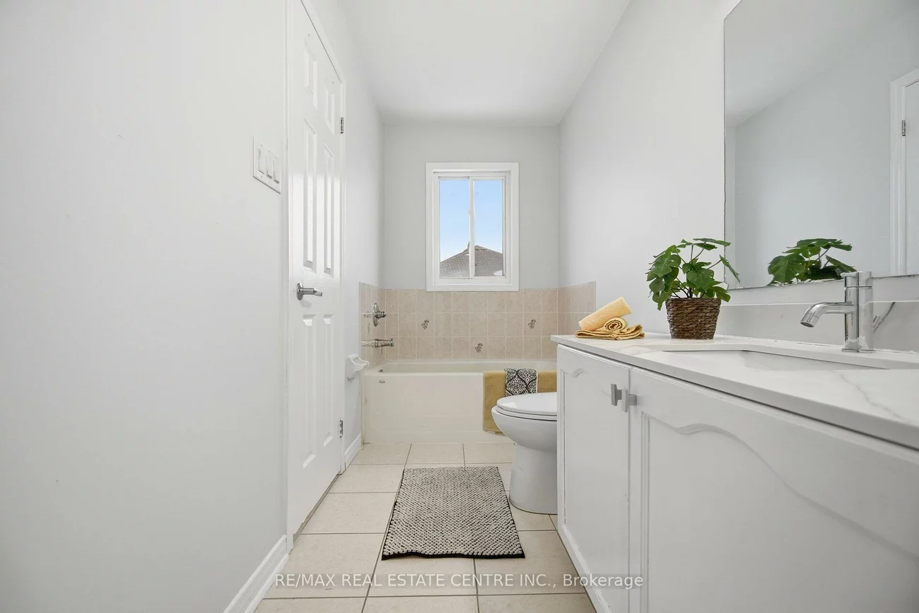 7155, Magistrate, Meadowvale Village, Mississauga