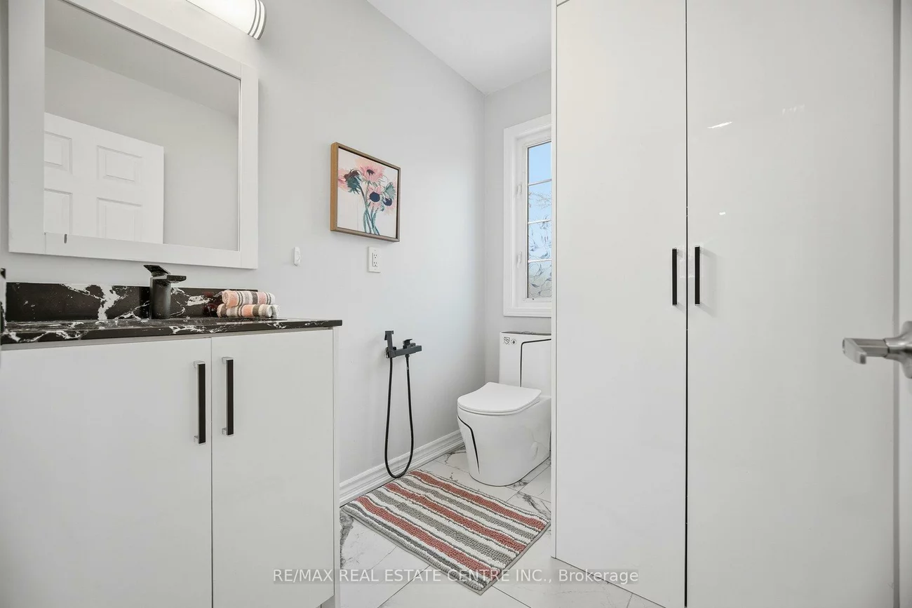 7155, Magistrate, Meadowvale Village, Mississauga