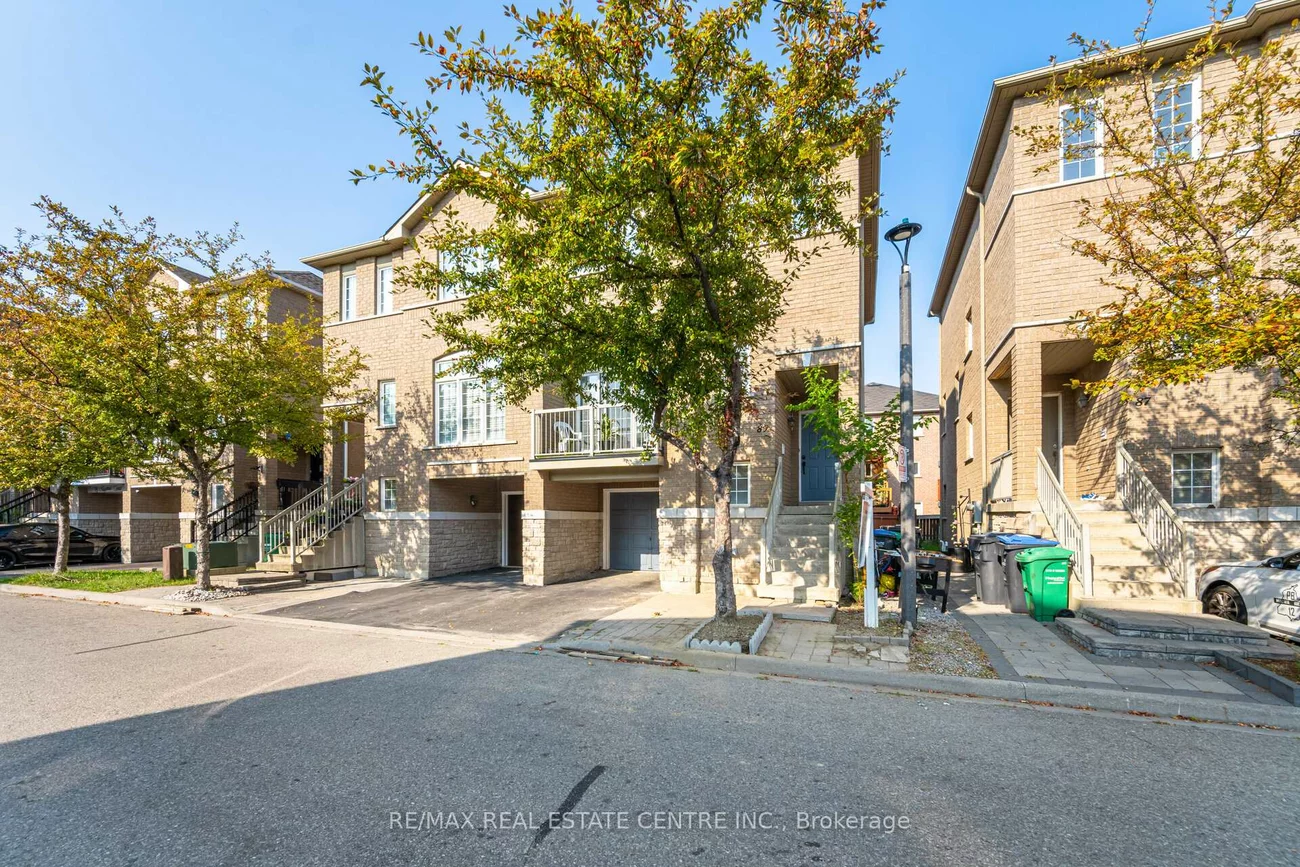 7155, Magistrate, Meadowvale Village, Mississauga