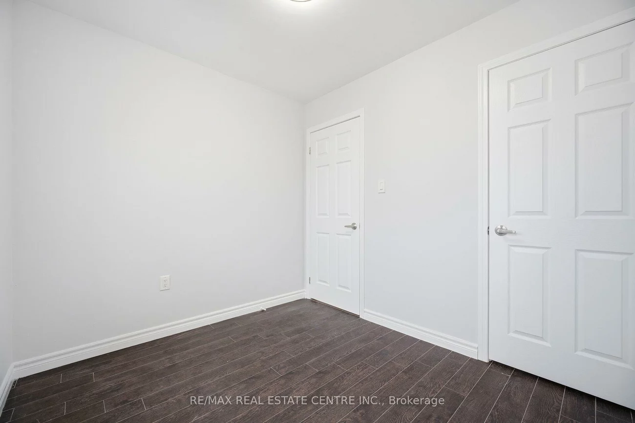 7155, Magistrate, Meadowvale Village, Mississauga