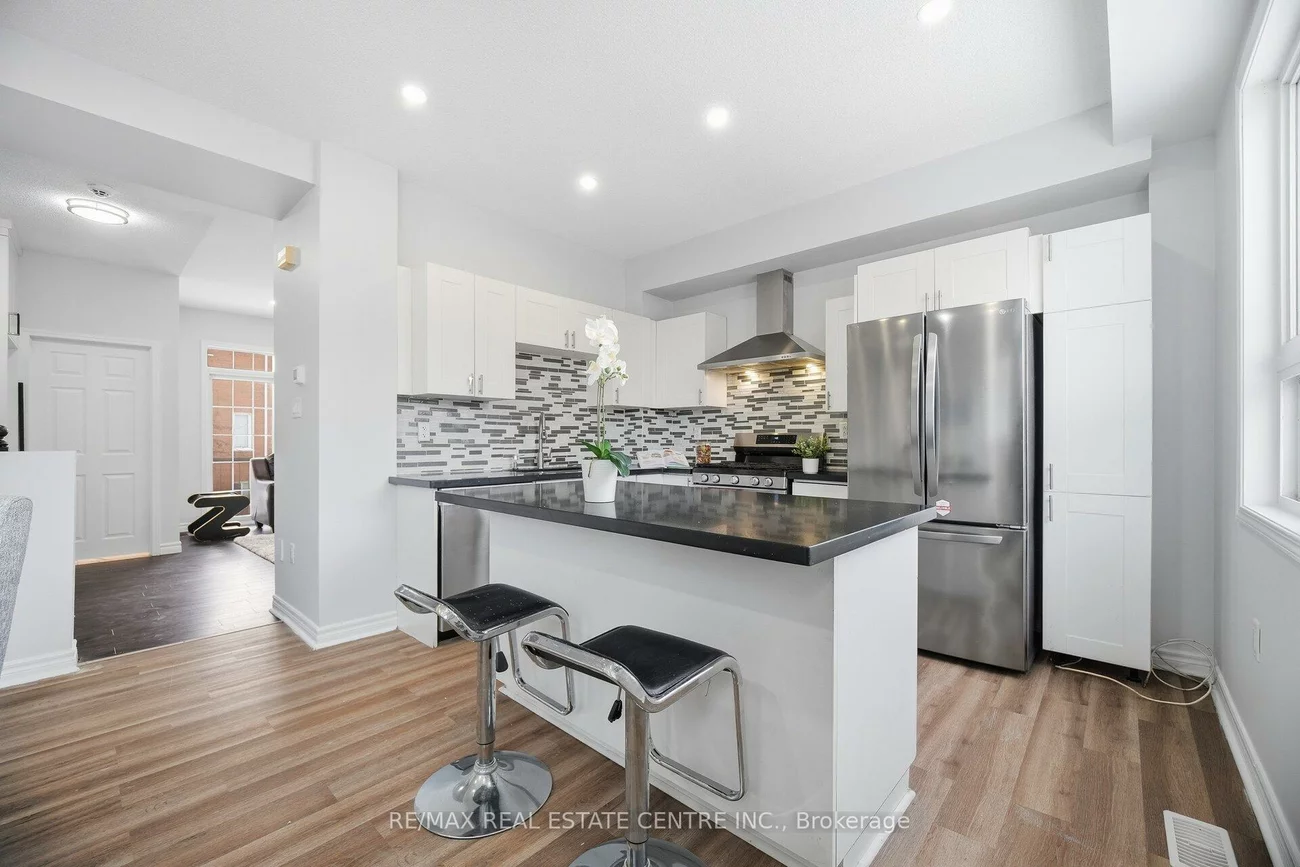 7155, Magistrate, Meadowvale Village, Mississauga