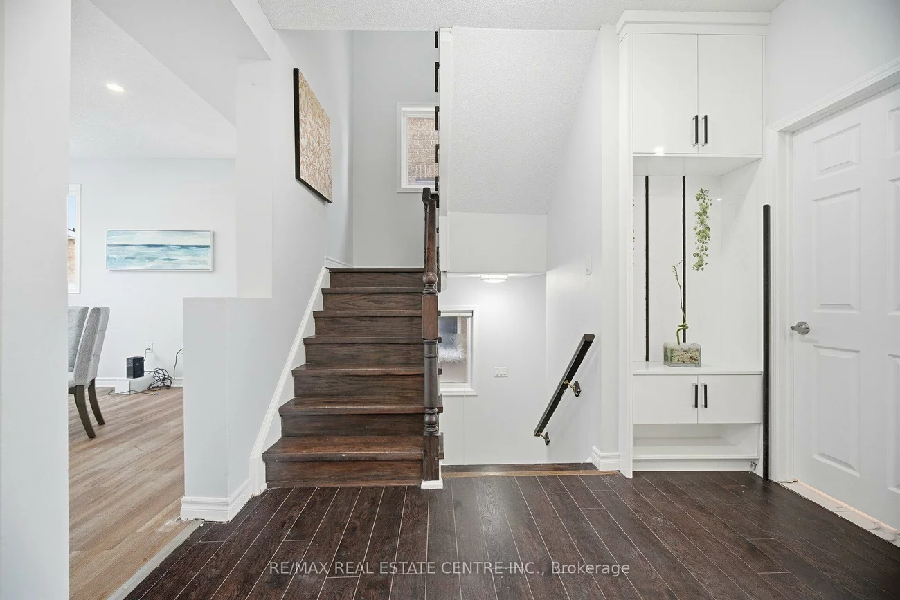 7155, Magistrate, Meadowvale Village, Mississauga