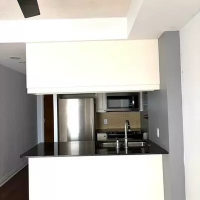 1055, Southdown, Clarkson, Mississauga