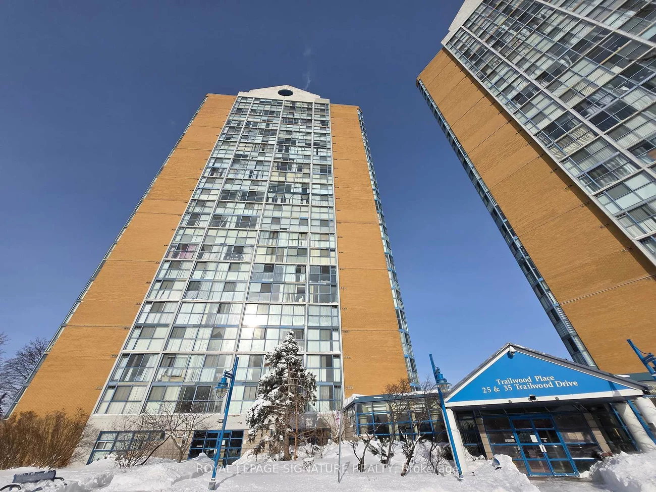 25, Trailwood, Hurontario, Mississauga